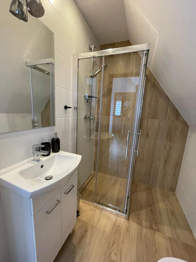 Stylove Domki Banska Nizna Domki Z Jacuzzi Bagian luar foto